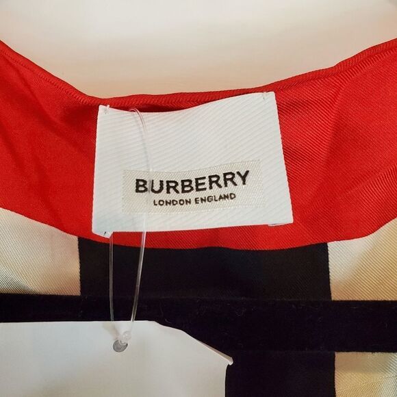 BURBERRY Mulberry Silk Twill Cape - Picture 9 of 15